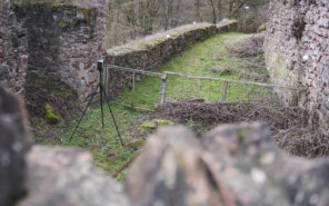 Faro-Focus-S-3D-Laserscanning-LiDAR-Scanning-terrestrische-3D-Scans-Burg-Burgruine-Denkmalvermessung-3D-Denkmal-Vermessung-3D-Vermessung-Burgen-Drohnenvermessung